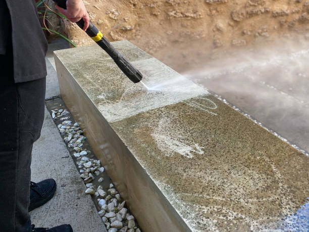 Why Choose Our Certified Pressure Washing Experts for Your Project Needs in Lake Isabella, MI?